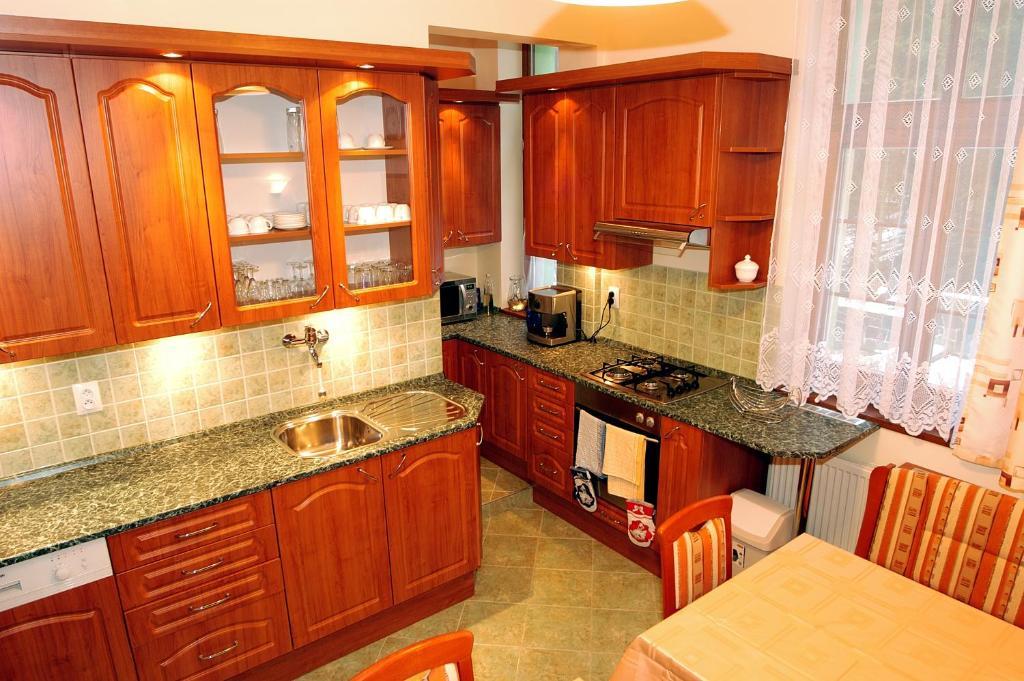 Penzión Zlatý Jeleň Košice Exterior foto
